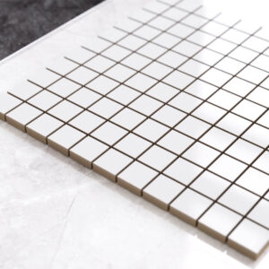 Mozaika ceramiczna biała super white połysk kostka 2.5 30×30 cm